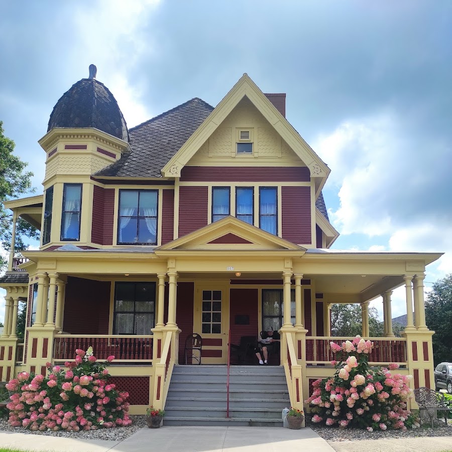 Kenyon Area Historical Society at the Gunderson House