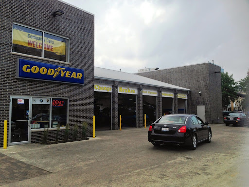 Tire Shop «Goodyear Tire Plus», reviews and photos, 1806 S Wabash Ave, Chicago, IL 60616, USA