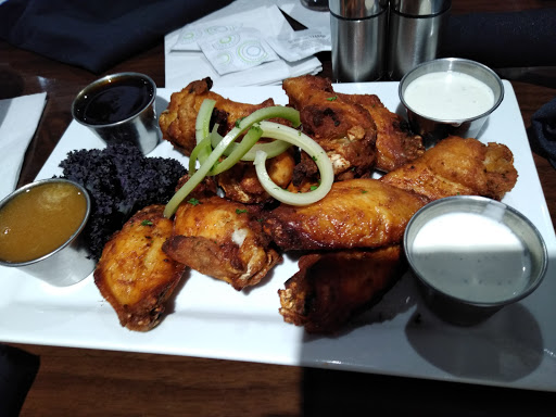 Restaurant «Griffs», reviews and photos, 323 W Cardinal Blvd, Louisville, KY 40208, USA