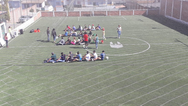 Opiniones de Canchas Sinteticas Kairos en Quito - Campo de fútbol