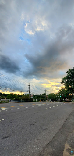 Shopping Mall «Crossroads Shopping Center», reviews and photos, 409 Tarrytown Rd, White Plains, NY 10607, USA