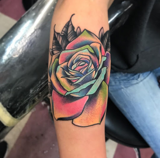 Tattoo Shop «Pins and Needles Tattoo & Body Piercing Studio», reviews and photos, 984 N Main St, Brockton, MA 02301, USA