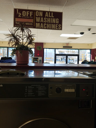 Laundromat «Blue Wave Laundry», reviews and photos, 1372 Blue Hill Avenue, Mattapan, MA 02126, USA