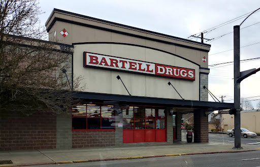 Bartell Drugs Broadway, 1825 Broadway, Everett, WA 98201, USA, 