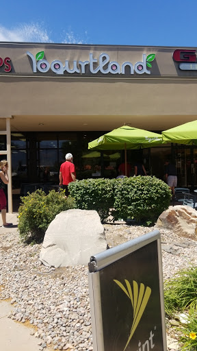 Frozen Yogurt Shop «Yogurtland», reviews and photos, 7211 Plaza Center Dr #140, West Jordan, UT 84084, USA