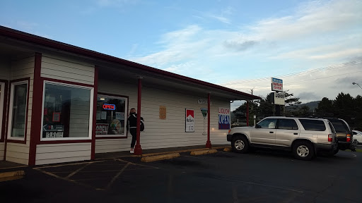 Liquor Store «Seaside Liquor Store», reviews and photos, 740 Avenue H, Seaside, OR 97138, USA