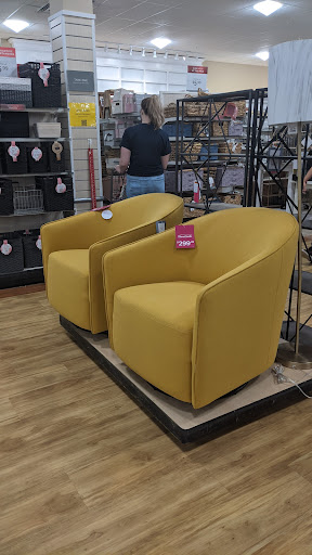 Shopping Mall «Coralwood Shopping Center», reviews and photos, 2301 Del Prado Blvd S, Cape Coral, FL 33990, USA