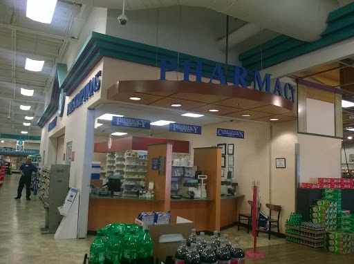 Supermarket «Price Chopper», reviews and photos, 251 Kennedy Dr, Putnam, CT 06260, USA