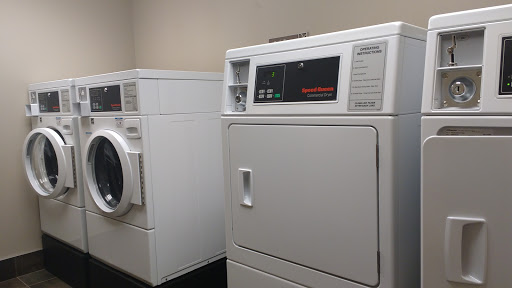 Hotel «Embassy Suites by Hilton Saratoga Springs», reviews and photos, 86 Congress St, Saratoga Springs, NY 12866, USA