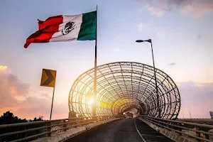 Bandera Monumental San Jeronimo image
