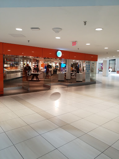 Cell Phone Store «AT&T», reviews and photos, 5 Woodfield Mall f123, Schaumburg, IL 60173, USA