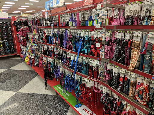 Pet Supply Store «Petco Animal Supplies», reviews and photos, 7110 Dodge St, Omaha, NE 68132, USA