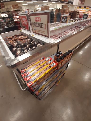 Grocery Store «H-E-B Grocery», reviews and photos, 7811 McPherson Rd, Laredo, TX 78045, USA