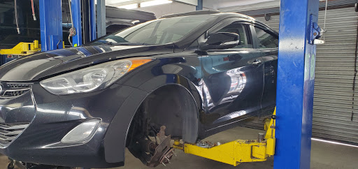 Auto Repair Shop «Falmouth Auto Center», reviews and photos, 614 E Falmouth Hwy, East Falmouth, MA 02536, USA