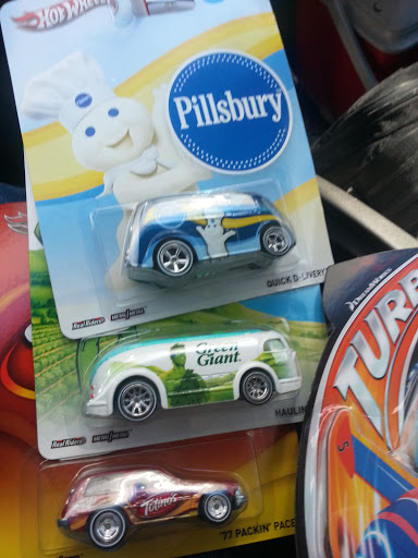 Toy Store «Mattel Toy Store», reviews and photos, 501 Meacham Blvd, Fort Worth, TX 76106, USA