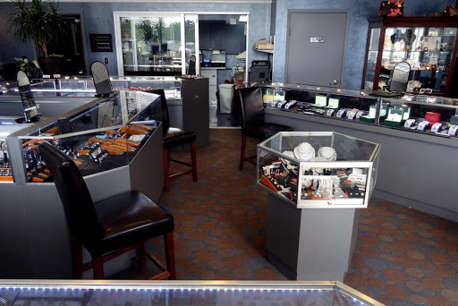 Jeweler «Watch & Jewelry Exchange of Tysons», reviews and photos, 8150 Leesburg Pike # A3, Vienna, VA 22182, USA