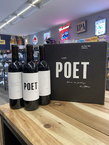 Liquor Store «Yauco Liquor Store», reviews and photos, 2744 W Division St, Chicago, IL 60622, USA