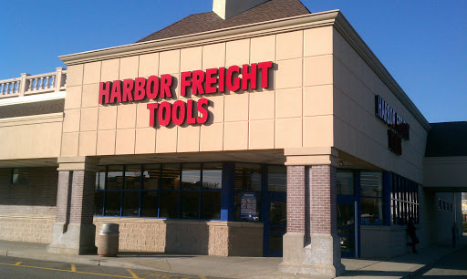 Harbor Freight Tools, 270 Peninsula Blvd, Hempstead, NY 11550, USA, 
