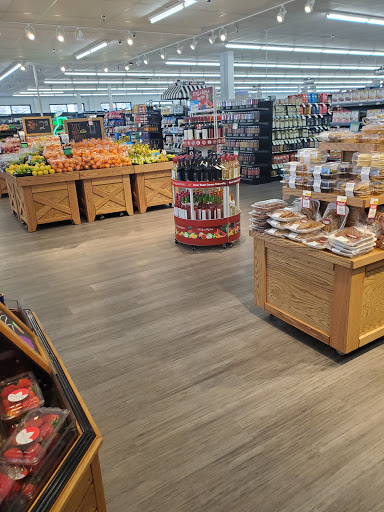 Grocery Store «Fareway Grocery», reviews and photos, 619 Burnett Ave, Ames, IA 50010, USA
