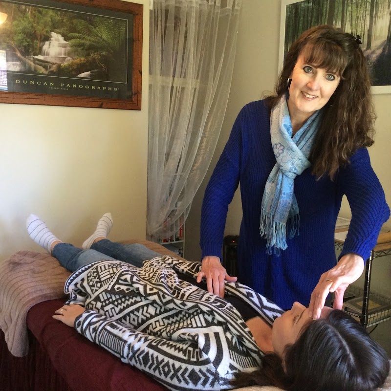 Charmaine Iversen - Kinesiology, Natural Therapies