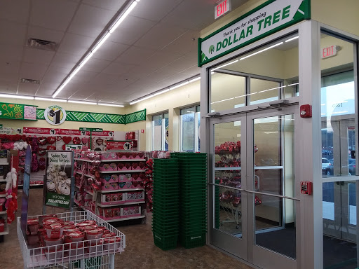 Dollar Store «Dollar Tree», reviews and photos, 1310 Main St, Willimantic, CT 06226, USA