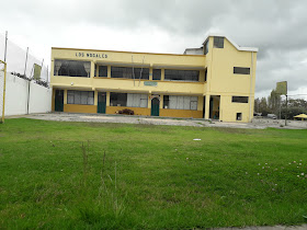 Escuela De Educacion Basica Los Nogales