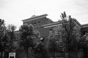 Colonel Walker School | Calgary Board of Education