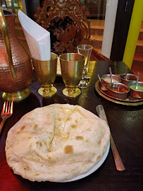 Naan du Restaurant indien Royal Bombay à Paris - n°3