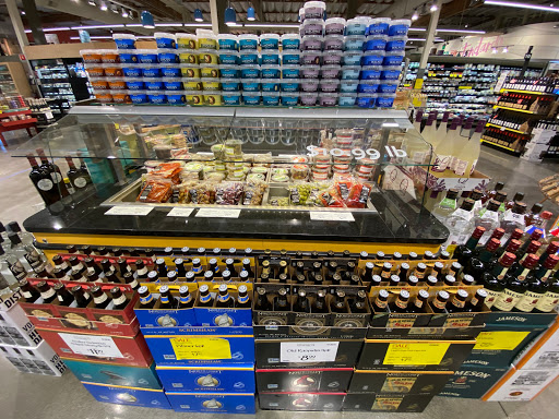 Grocery Store «Whole Foods Market», reviews and photos, 911 Soquel Ave, Santa Cruz, CA 95062, USA