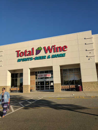 Wine Store «Total Wine & More», reviews and photos, 11 Mystic View Rd, Everett, MA 02149, USA
