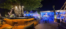 Atmosphère du Restaurant méditerranéen L'Estival | Restaurant Festif - Bar à Cocktails à Belbeuf - n°16