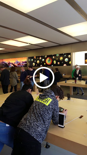 Computer Store «Apple Lehigh Valley», reviews and photos, 250 Lehigh Valley Mall, Whitehall, PA 18052, USA