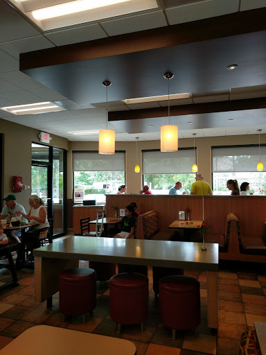 Fast Food Restaurant «Chick-fil-A», reviews and photos, 4610 Monticello Ave, Williamsburg, VA 23188, USA