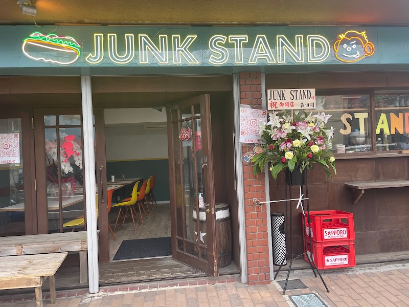 JUNK STAND