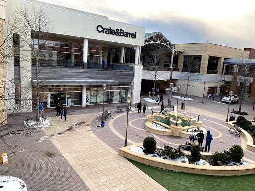 Crate and Barrel, 11800 W Broad St, Richmond, VA 23233, USA, 