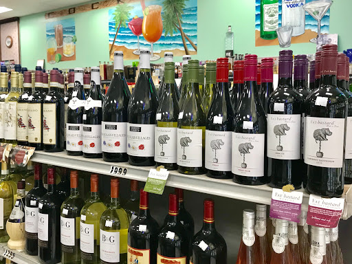 Liquor Store «North Woburn Liquors», reviews and photos, 2 Elm St, Woburn, MA 01801, USA