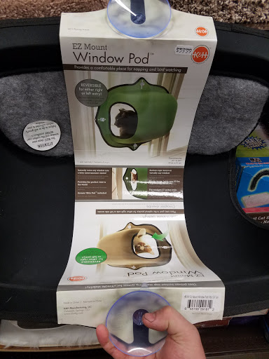 Pet Supply Store «Premier Pet Supply», reviews and photos, 15399 Merriman Rd, Livonia, MI 48154, USA