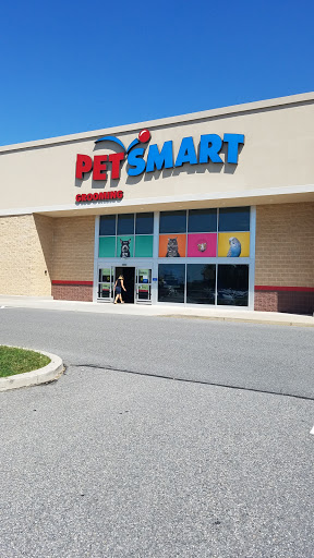 Pet Supply Store «PetSmart», reviews and photos, 971 Norland Ave, Chambersburg, PA 17201, USA