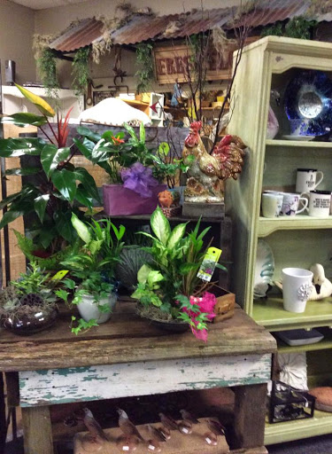 Florist «Forever Yours Flowers & Gifts», reviews and photos, 10934 Combie Rd #116, Auburn, CA 95602, USA