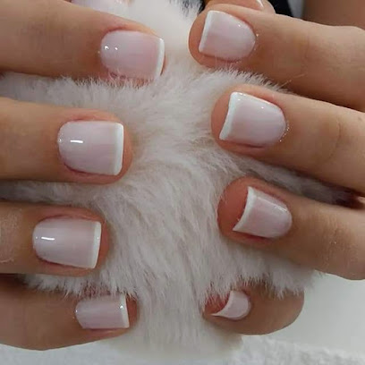 Logo da empresa - Carol Nails Esmalteria