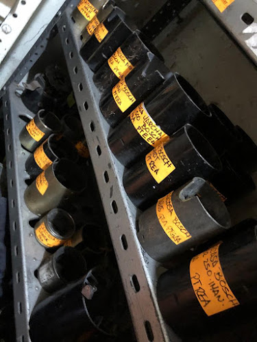 REFACCIONARIA PARTES ELÉCTRICAS