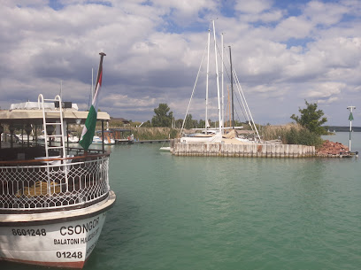 Kikötő Balatonalmádi
