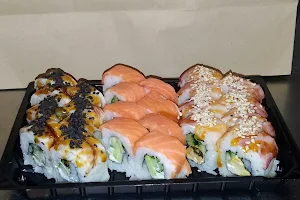 Sushi Party image