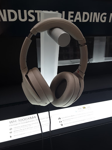 Electronics Store «Best Buy», reviews and photos, 655 W Herndon Ave, Clovis, CA 93612, USA