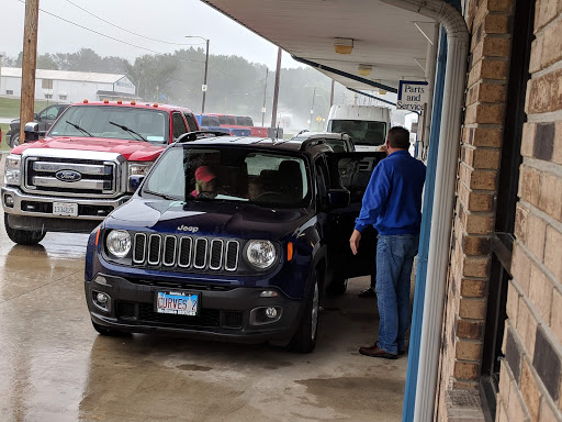 Car Dealer «McClane Motor Sales Inc», reviews and photos, 702 E Jourdan St, Newton, IL 62448, USA