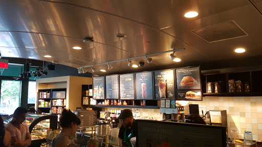 Coffee Shop «Starbucks», reviews and photos, 259 Lake St, Oak Park, IL 60302, USA