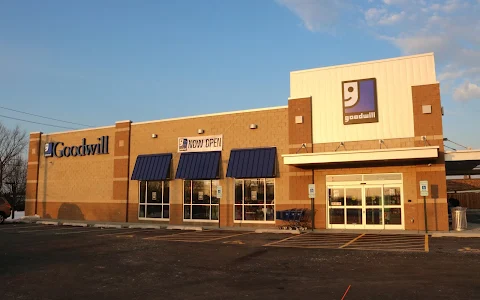 Goodwill Store & Donation Center in Glenview image