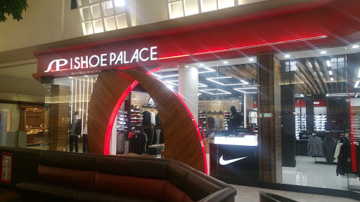 Shoe Store «Shoe Palace», reviews and photos, 2000 Willowbrook Dr #1696, Houston, TX 77070, USA