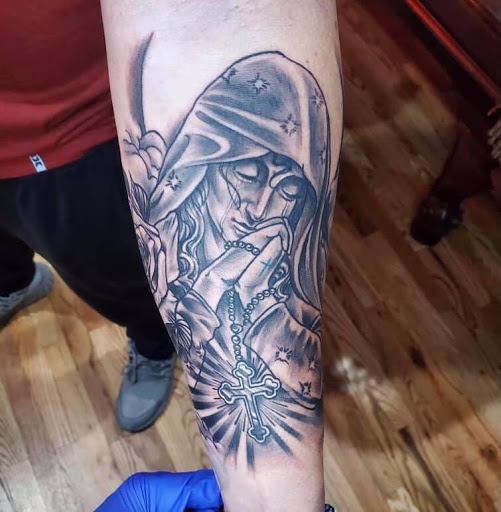 Explore australian shepherd tattoo ideas, creative tattoo ideas in Lake Villa, available at Eternal Tiger Tattoo