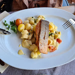 Photo n°3 de l'avis de P.. fait le 23/05/2022 à 13:53 sur le  Waldhaus Deininger Weiher à Straßlach-Dingharting